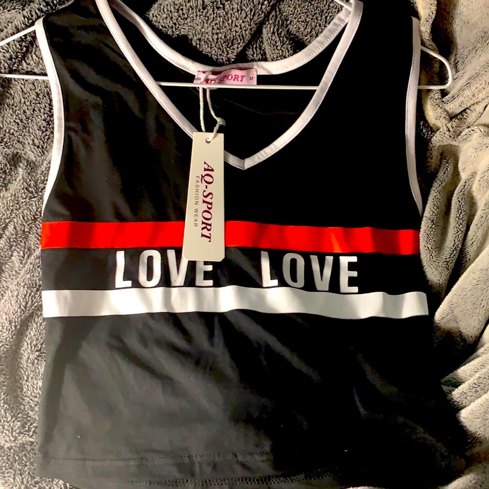 AQ-sports fashion wear